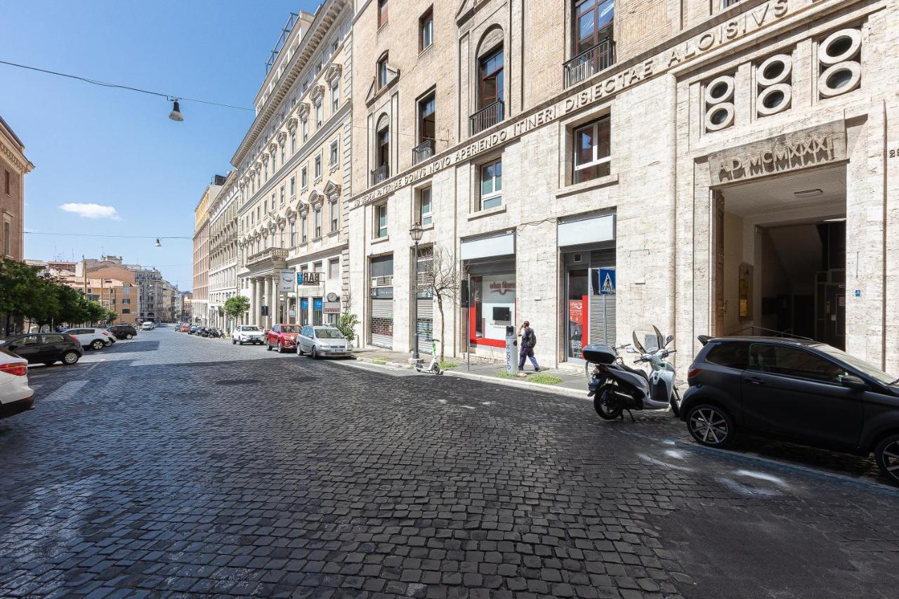 SPA Apartment Via Barberini Rom Exterior foto